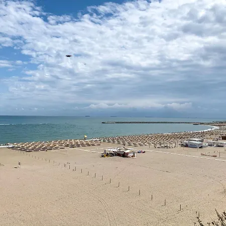 Studio Faleza Nord Apartment